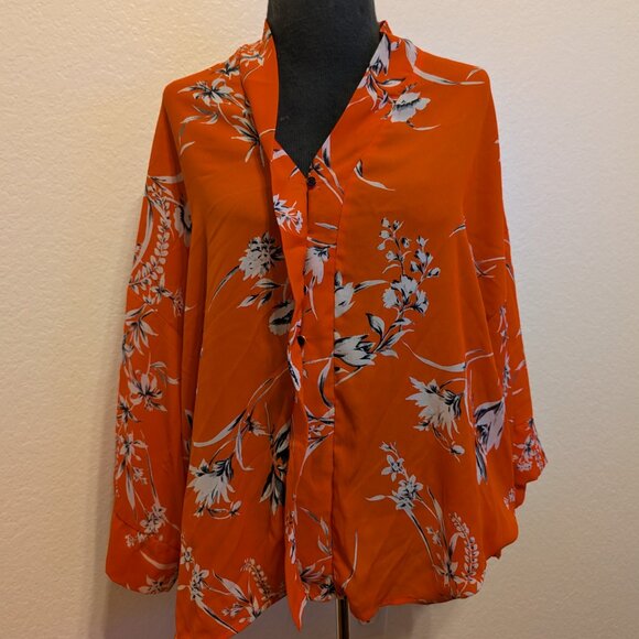 Dress Forum Red Floral Button Front Blouse Top Boutique Boho Size Small - Picture 2 of 3